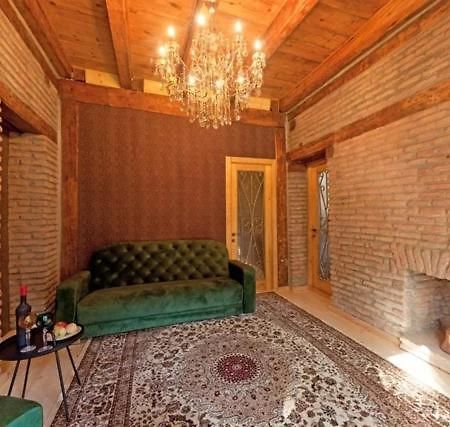 Green Door Τυφλίδα Εξωτερικό φωτογραφία